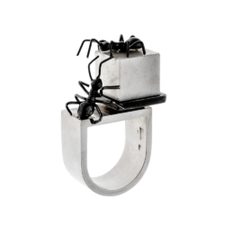 Ring, ants on sugar cube silver, corall